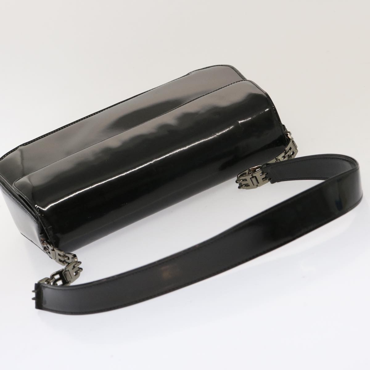 BALLY Shoulder Bag Enamel Black Auth bs13429