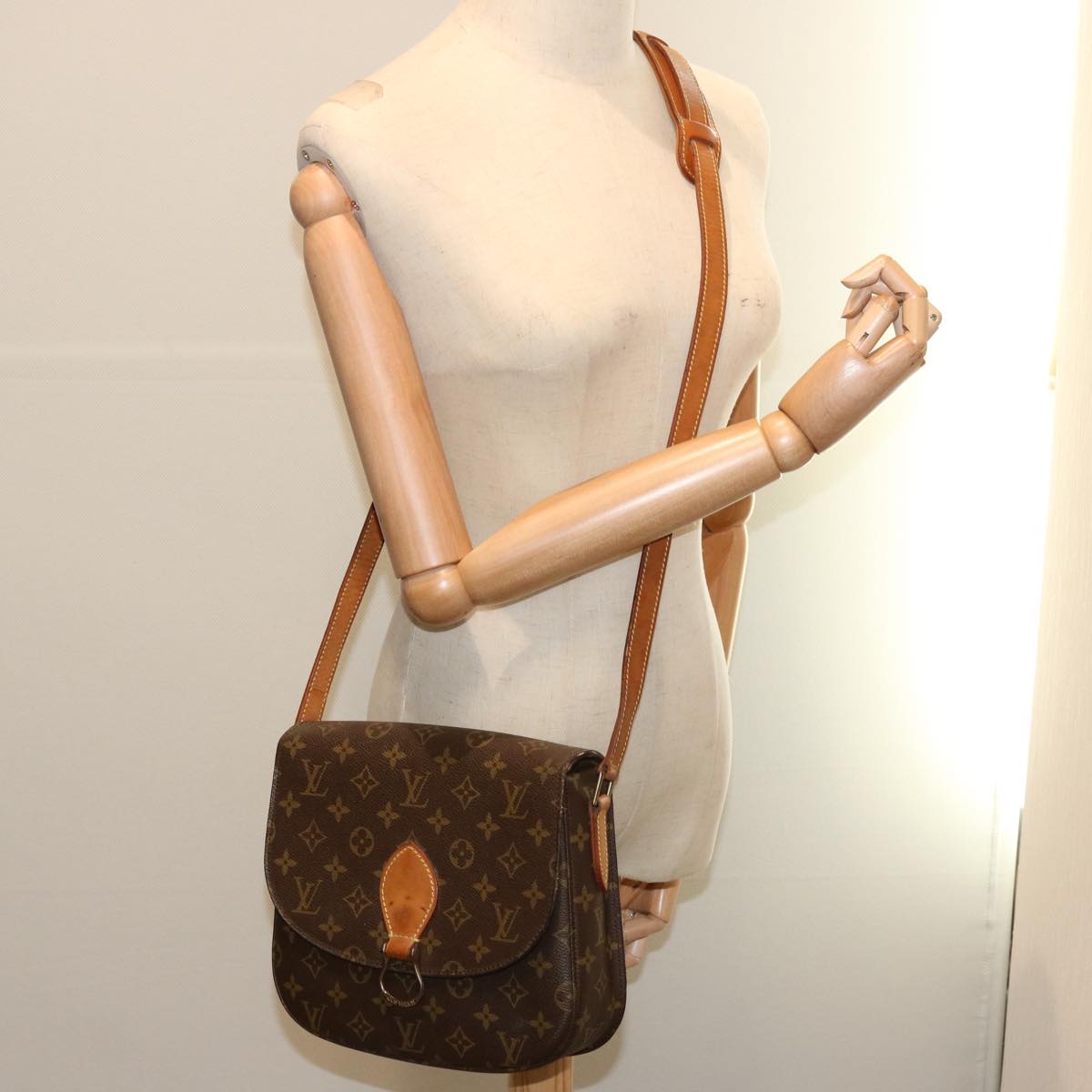 LOUIS VUITTON Monogram Saint Cloud GM Shoulder Bag M51242 LV Auth bs13478