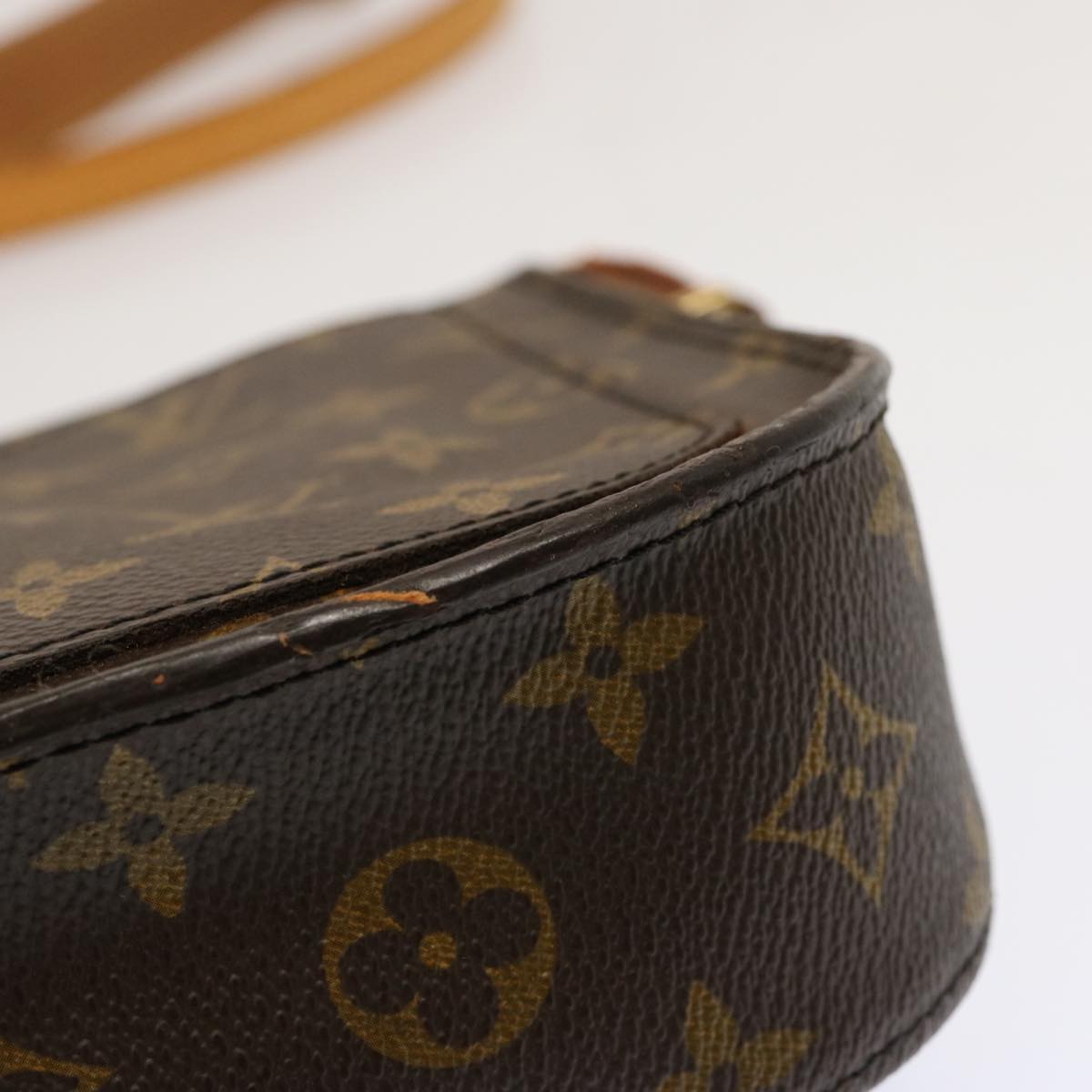 LOUIS VUITTON Monogram Saint Cloud MM Shoulder Bag M51243 LV Auth bs13540