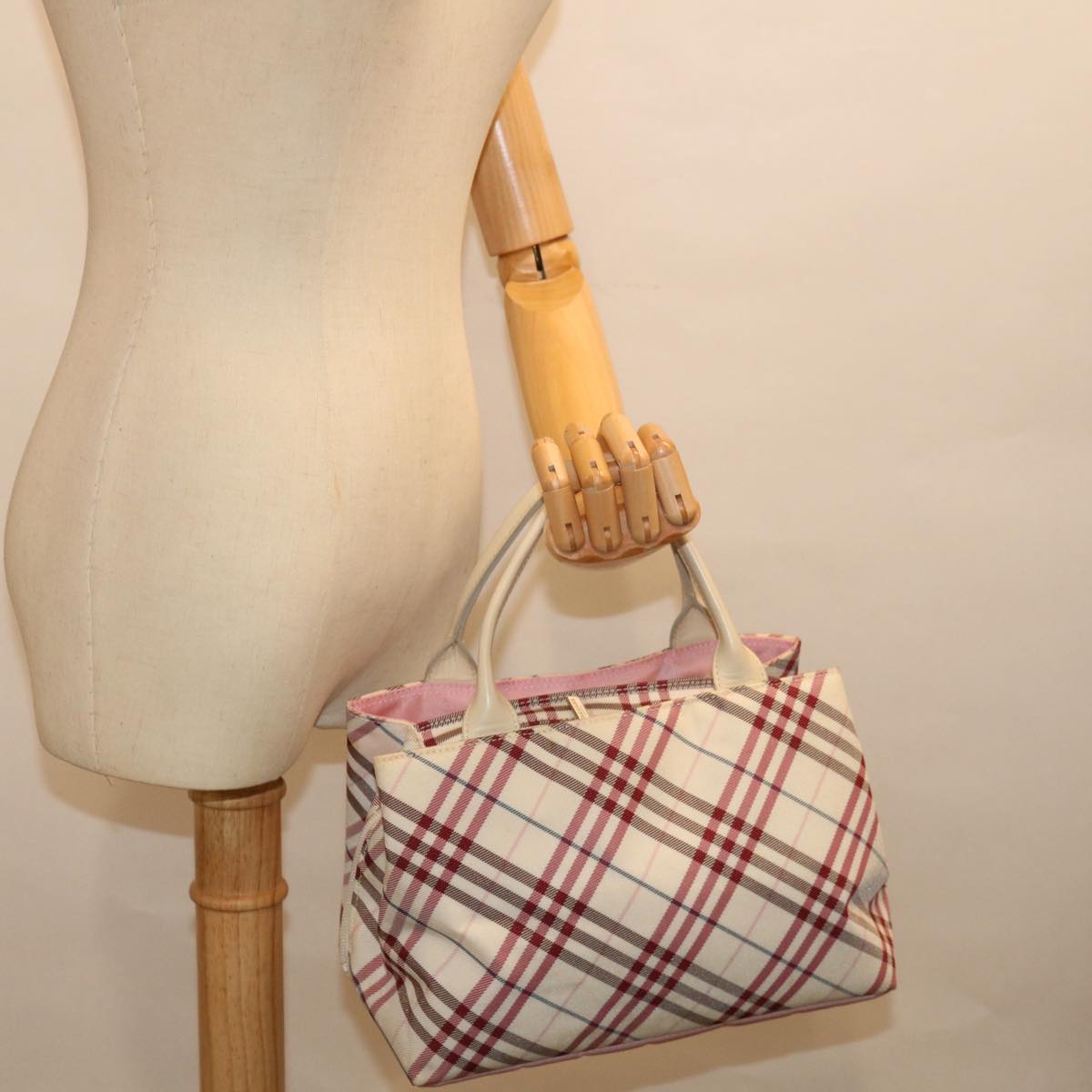 BURBERRY Nova Check Blue Label Hand Bag Nylon Pink Auth bs13557