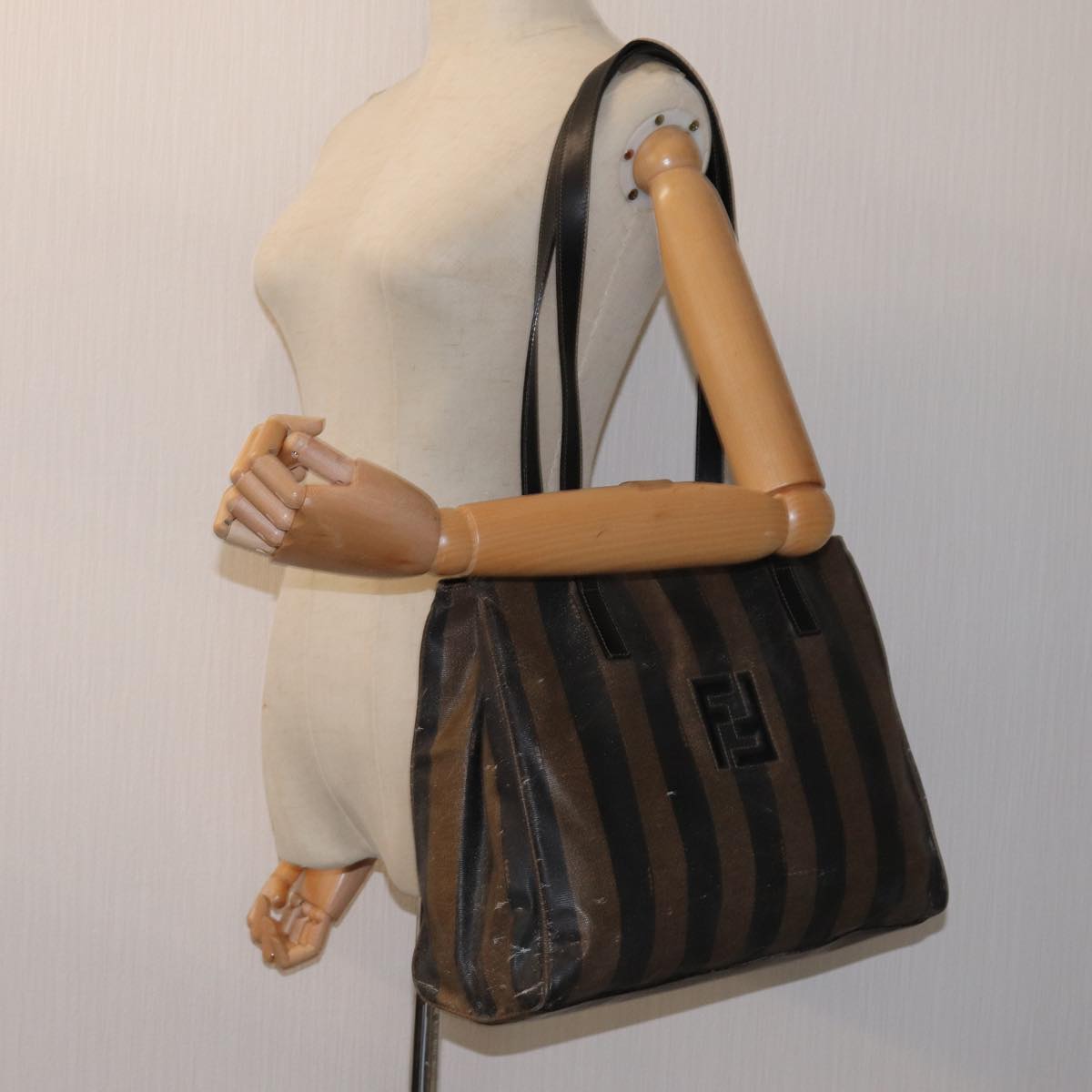 FENDI Pecan Canvas Shoulder Bag Coated Canvas Black Brown Auth bs13718