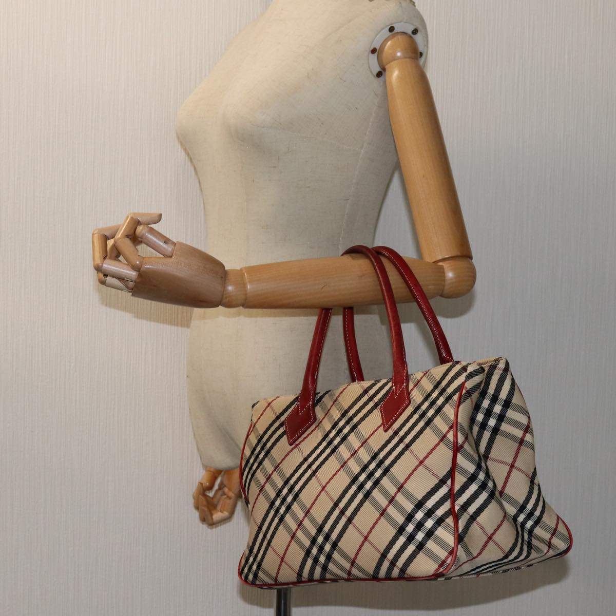 BURBERRY Nova Check Blue Label Hand Bag Canvas Beige Red Auth bs13814