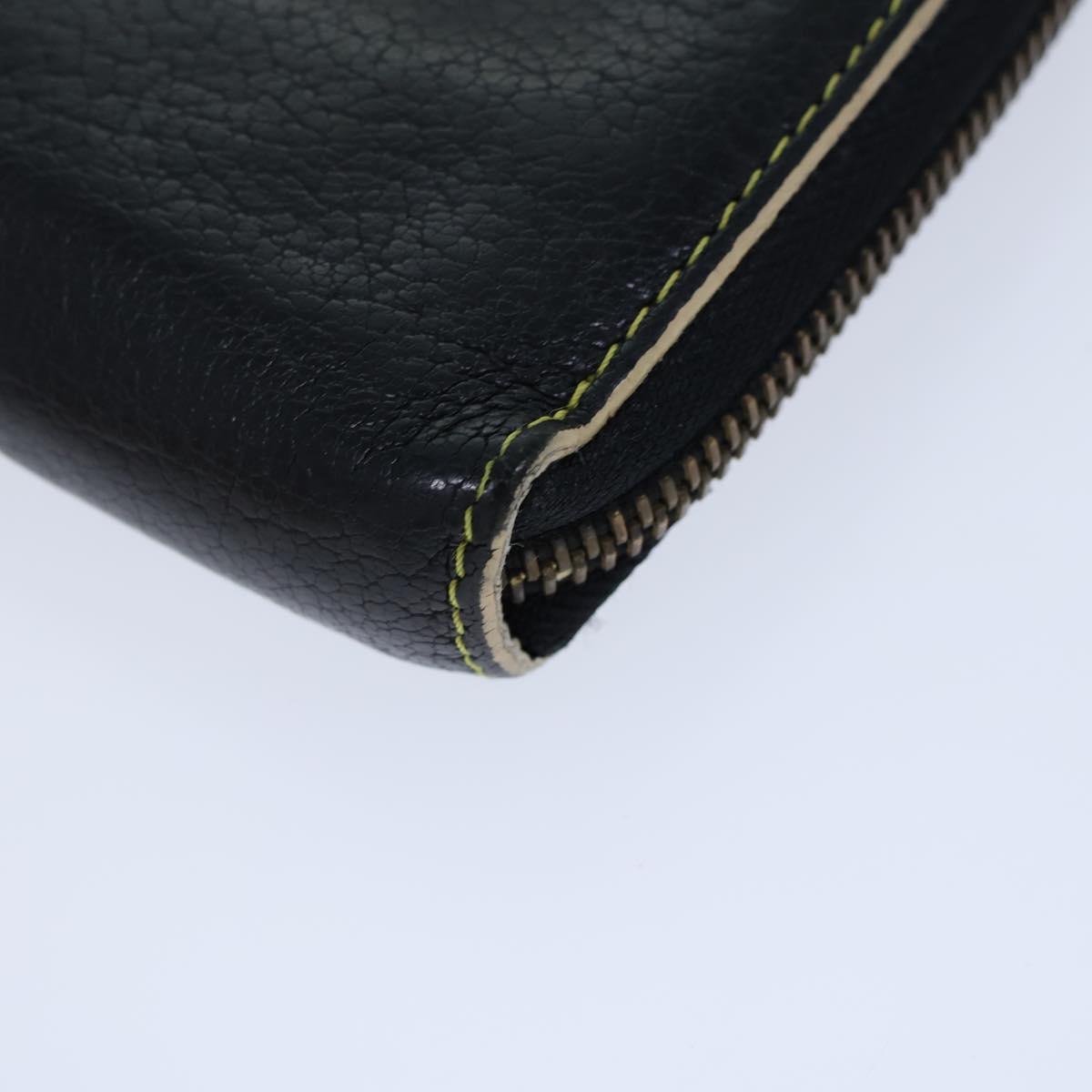 LOUIS VUITTON Suhari Zippy Wallet Leather Black M93029 LV Auth bs13888