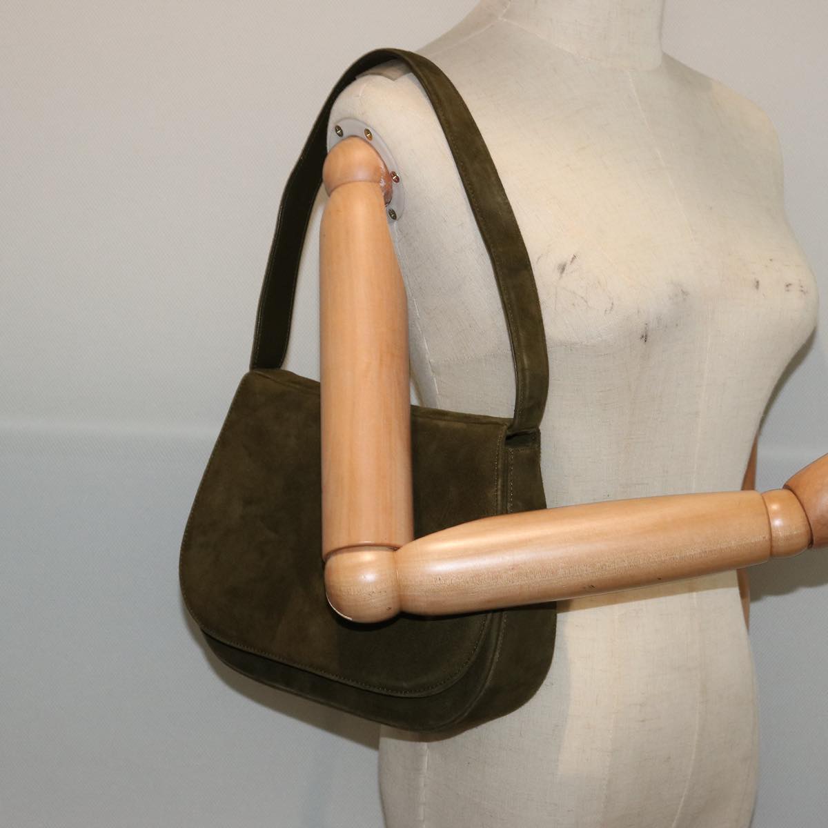 BALLY Shoulder Bag Suede Khaki Auth bs13906