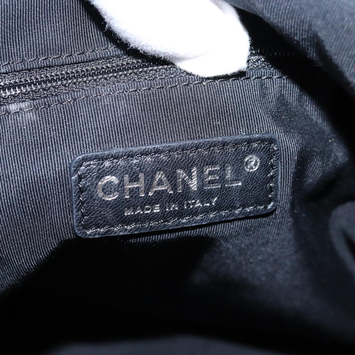 CHANEL Chain Tote Bag Nylon Black CC Auth bs13946