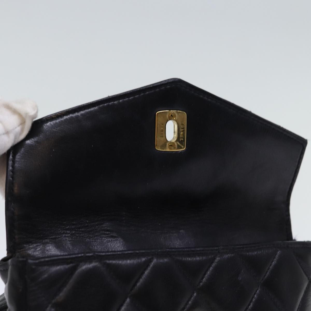 CHANEL Matelasse Turn Lock Waist bag Leather Black CC Auth bs13969