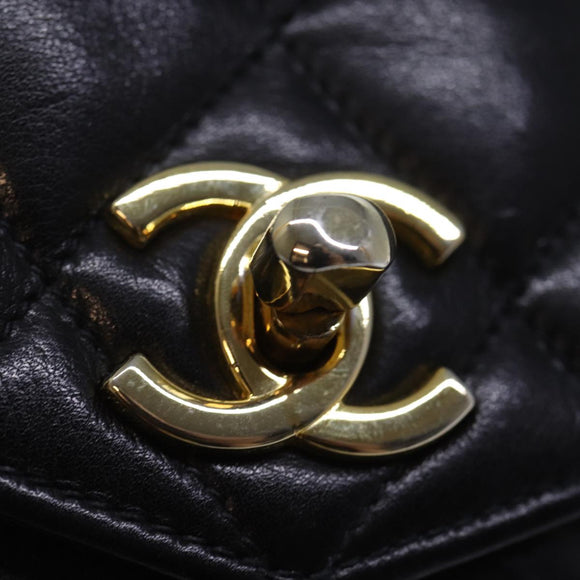 CHANEL Matelasse Turn Lock Waist bag Leather Black CC Auth bs13970