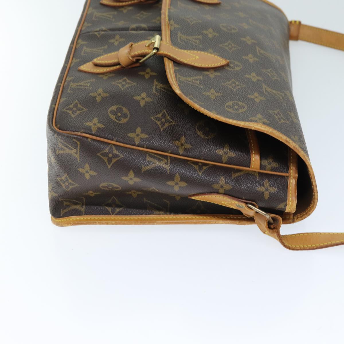 LOUIS VUITTON Monogram Gibeciere GM Shoulder Bag M42246 LV Auth bs14064