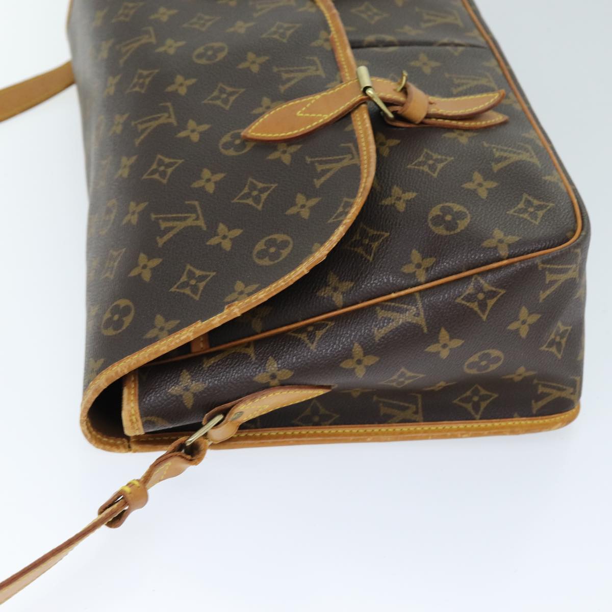 LOUIS VUITTON Monogram Gibeciere GM Shoulder Bag M42246 LV Auth bs14064