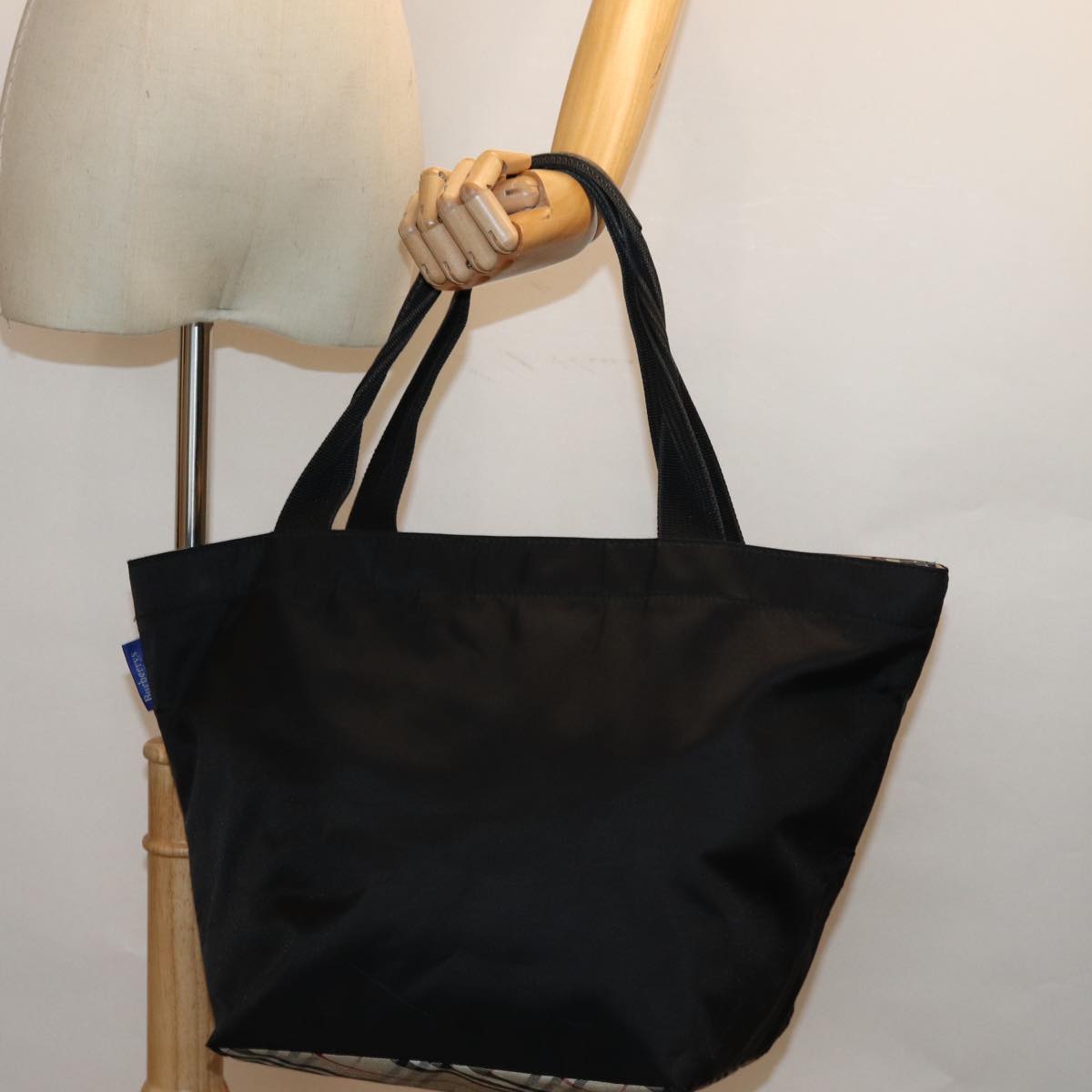 Burberrys Nova Check Blue Label Hand Bag Nylon Black Auth bs14212