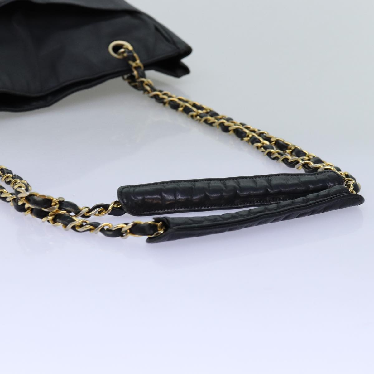 CHANEL Matelasse Chain Shoulder Bag Canvas Leather Black CC Auth bs14243