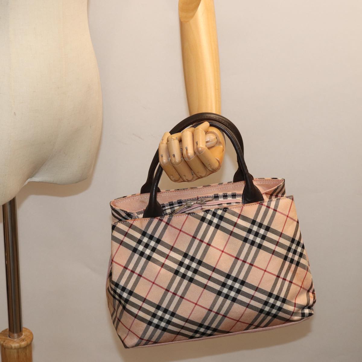 BURBERRY Nova Check Blue Label Hand Bag Nylon Pink Auth bs14256