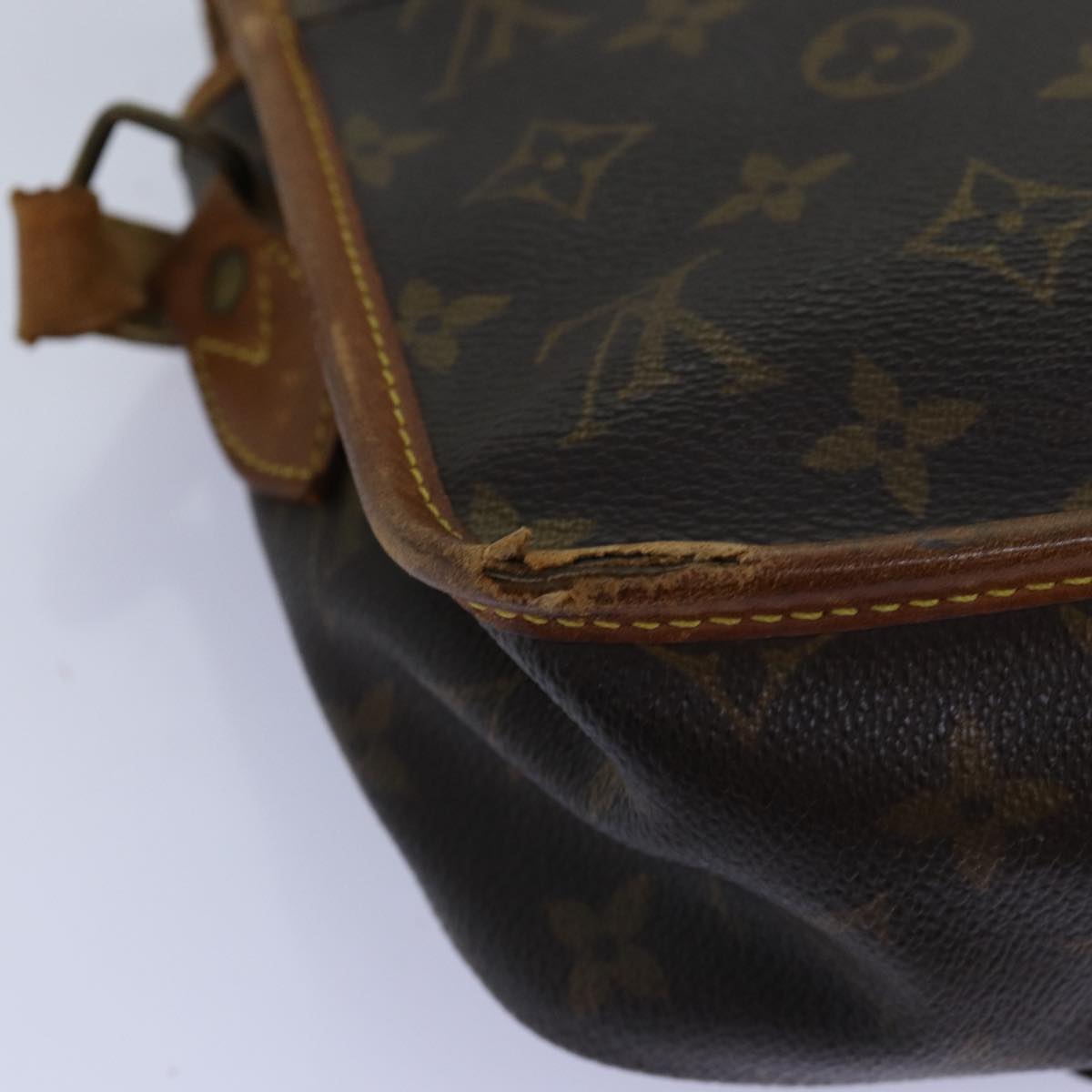 LOUIS VUITTON Monogram Gibeciere MM Shoulder Bag M42247 LV Auth bs14301