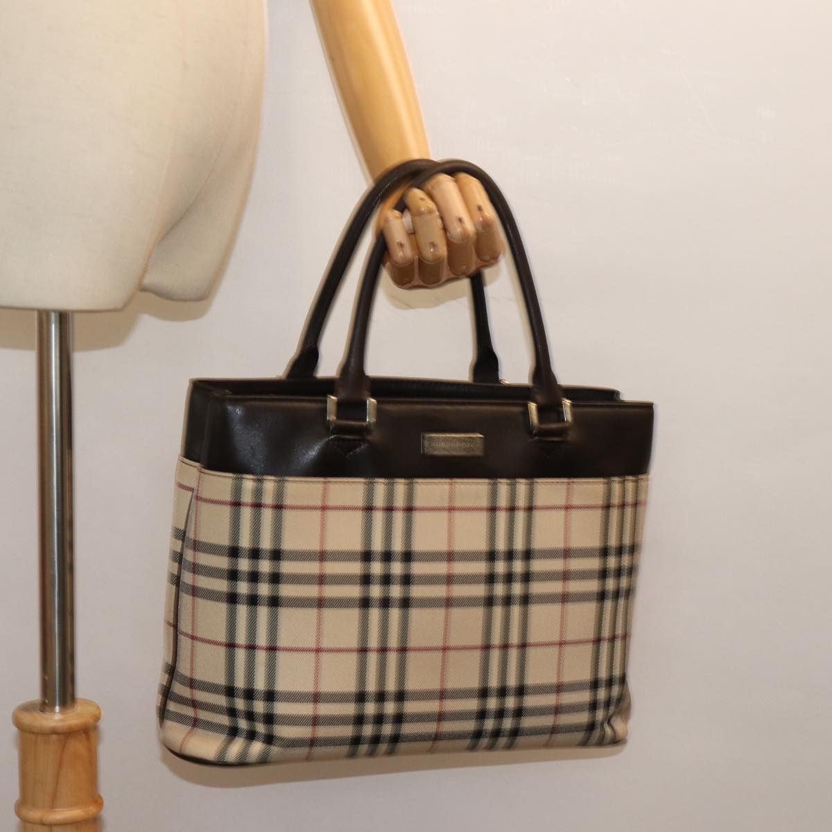 BURBERRY Nova Check Hand Bag Canvas Beige Auth bs14326