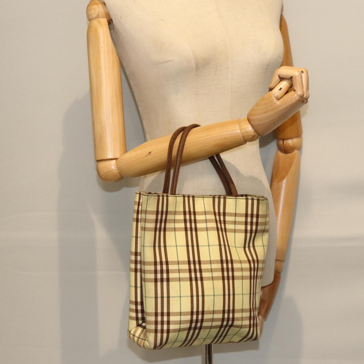 BURBERRY Nova Check Hand Bag Canvas Yellow Auth bs14382