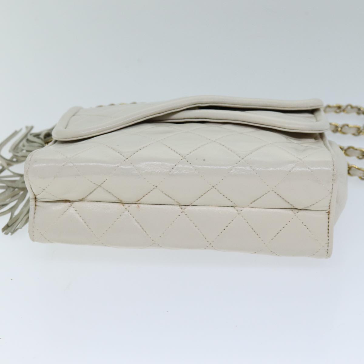 CHANEL Chain Shoulder Bag Lamb Skin White CC Auth bs14403