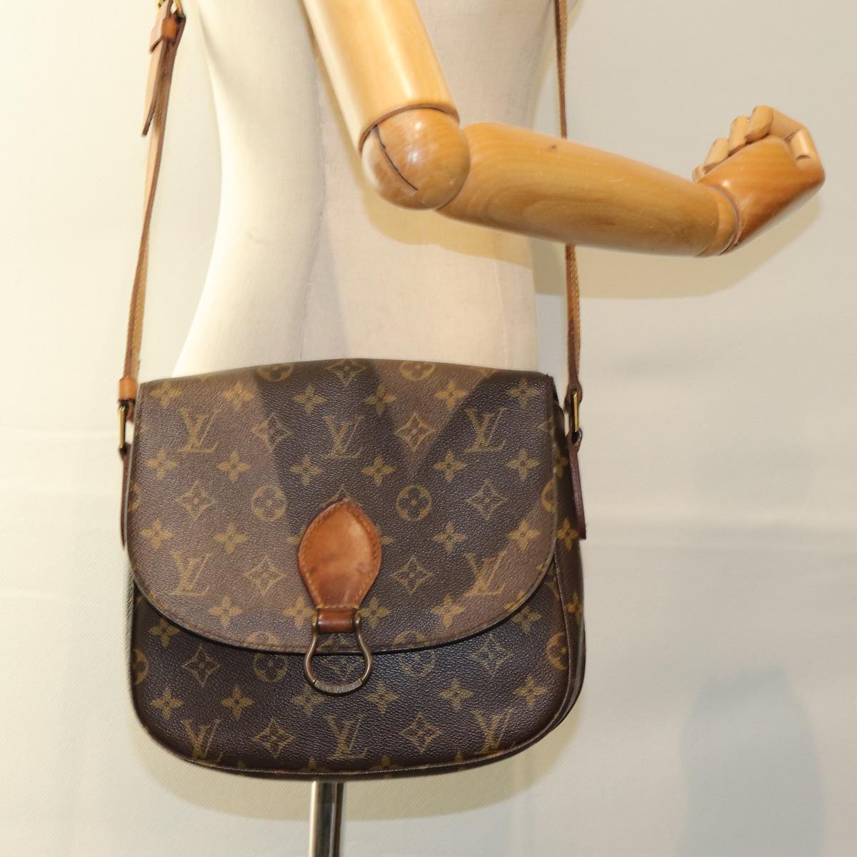 LOUIS VUITTON Monogram Saint Cloud GM Shoulder Bag M51242 LV Auth bs14415