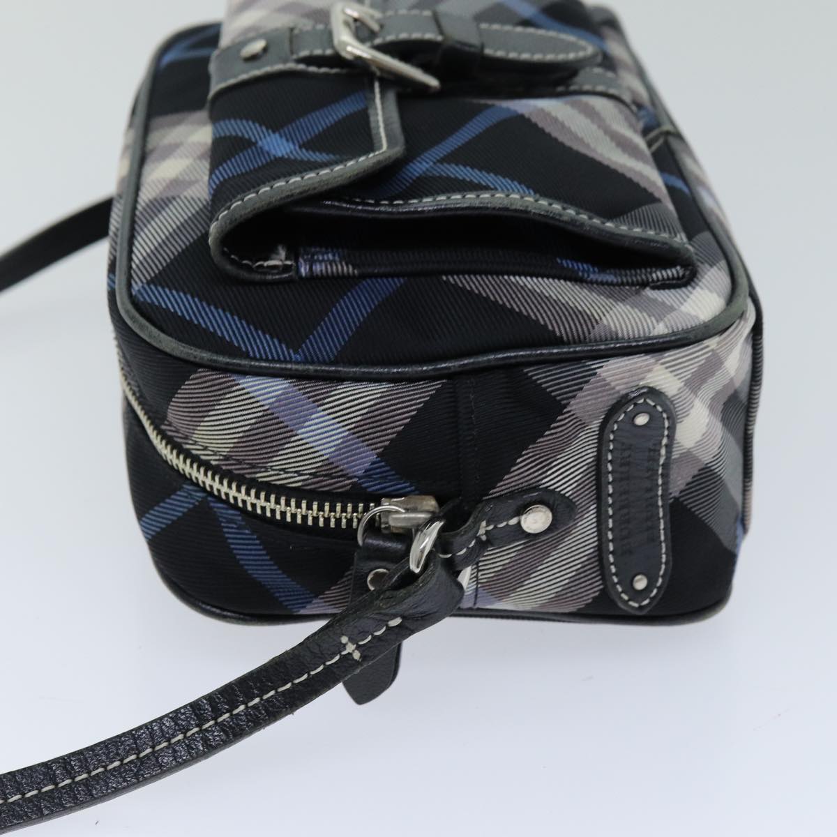 BURBERRY Nova Check Shoulder Bag Nylon Blue Black Auth bs14506