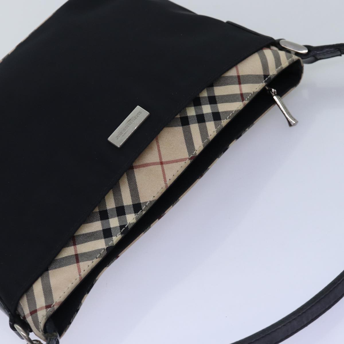 BURBERRY Nova Check Shoulder Bag Nylon Black Beige Auth bs14564