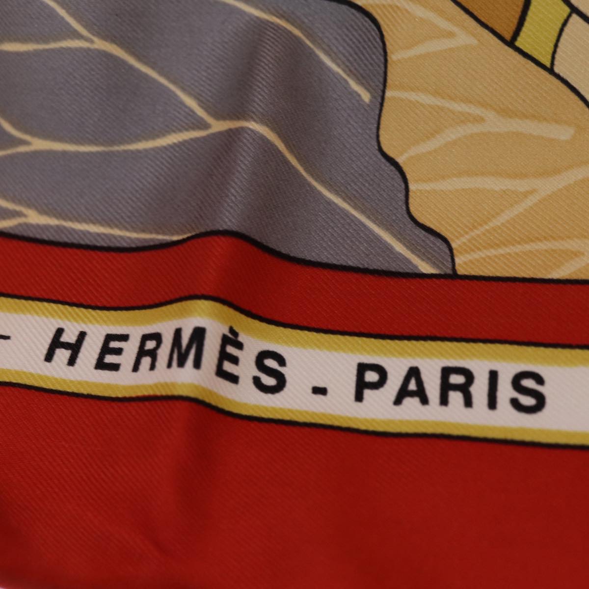 HERMES Carre 90 Scarf ”FLEURS DE LOTUS” Silk Red Auth bs14588