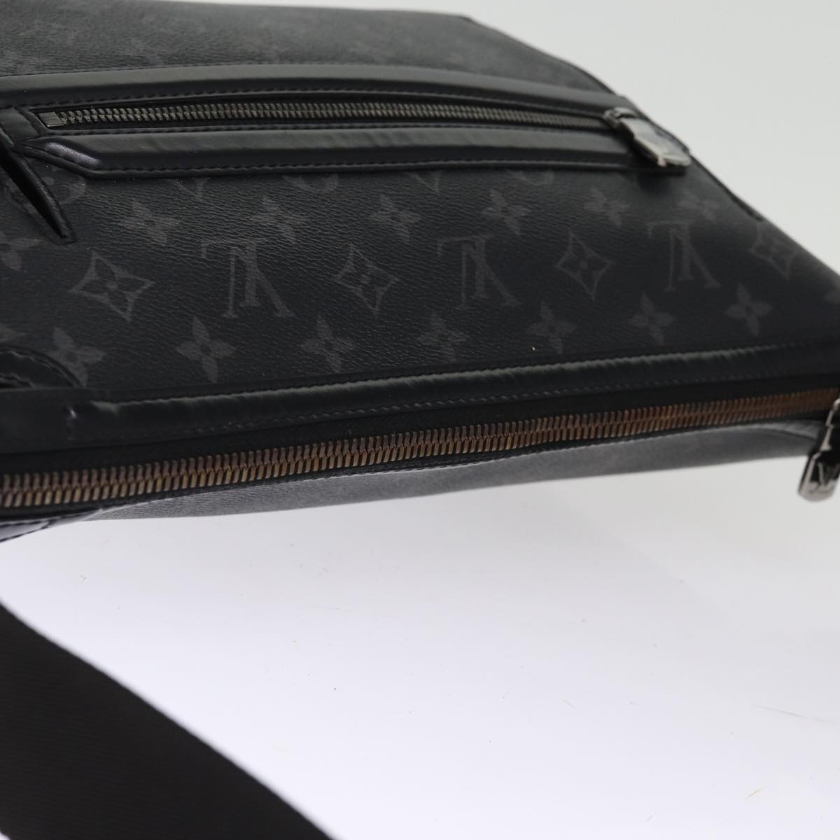 LOUIS VUITTON Monogram Eclipse Odyssey Messenger MM Bag M44224 LV Auth bs14669