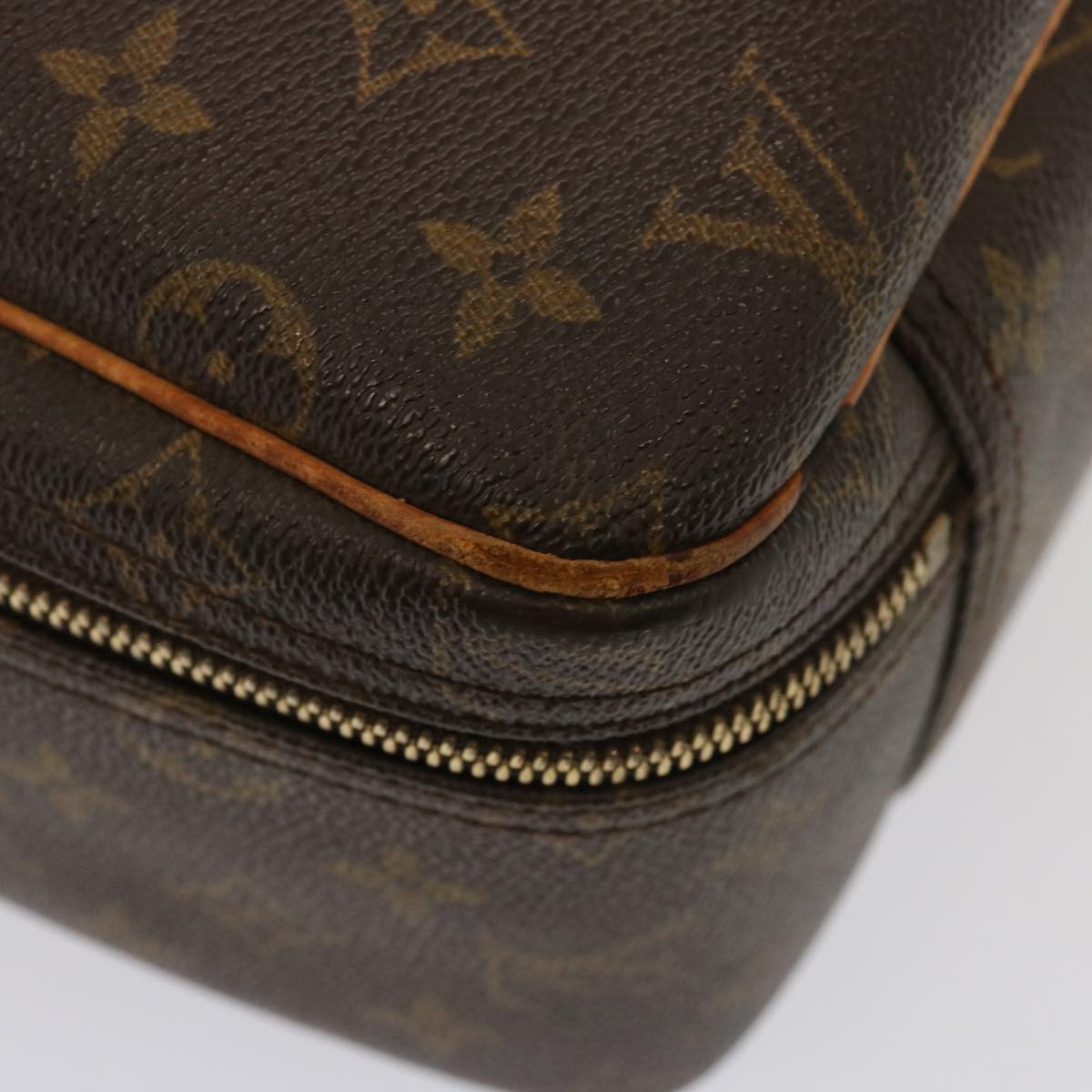 LOUIS VUITTON Monogram Excursion Hand Bag M41450 LV Auth bs14672