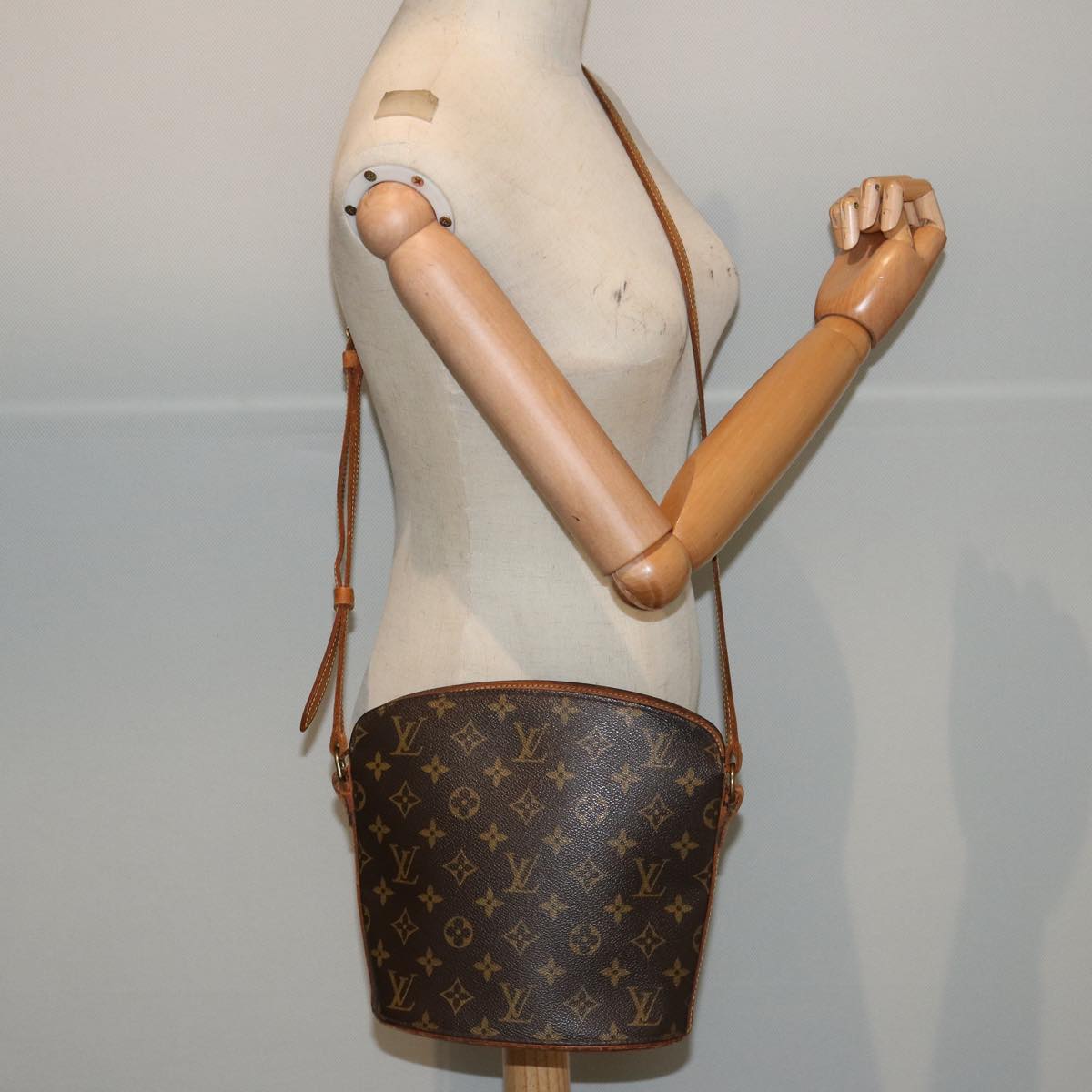 LOUIS VUITTON Monogram Drouot Shoulder Shoulder Bag M51290 LV Auth bs14702