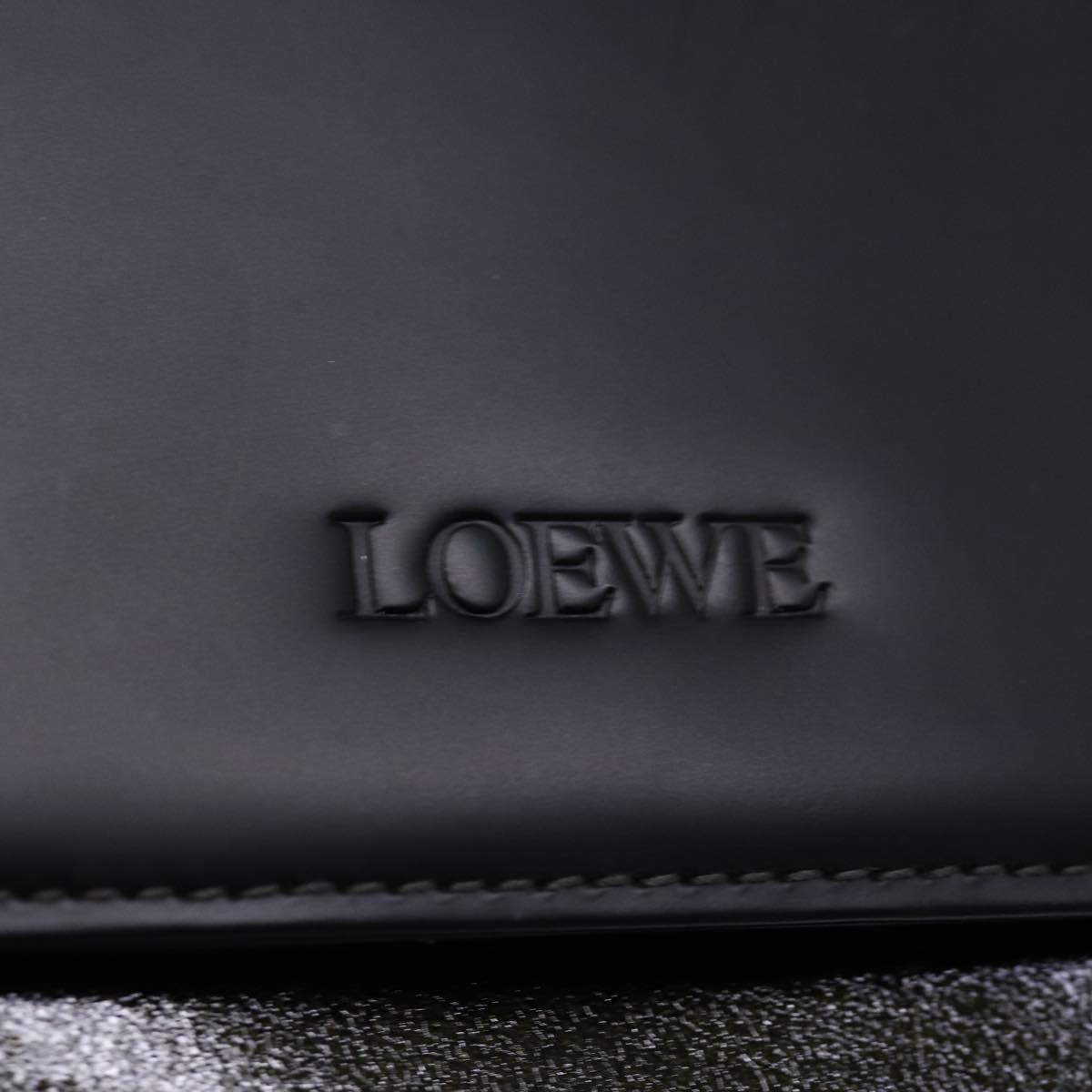 LOEWE Velazquez Hand Bag Enamel Leather Black Auth bs14706