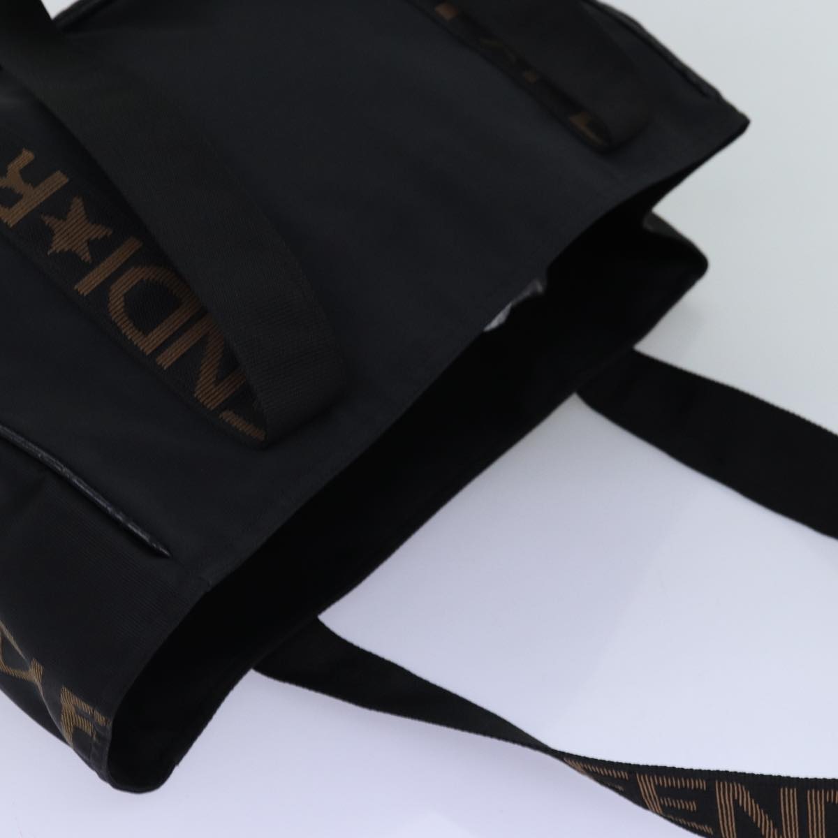 FENDI Tote Bag Nylon Black Auth bs14772