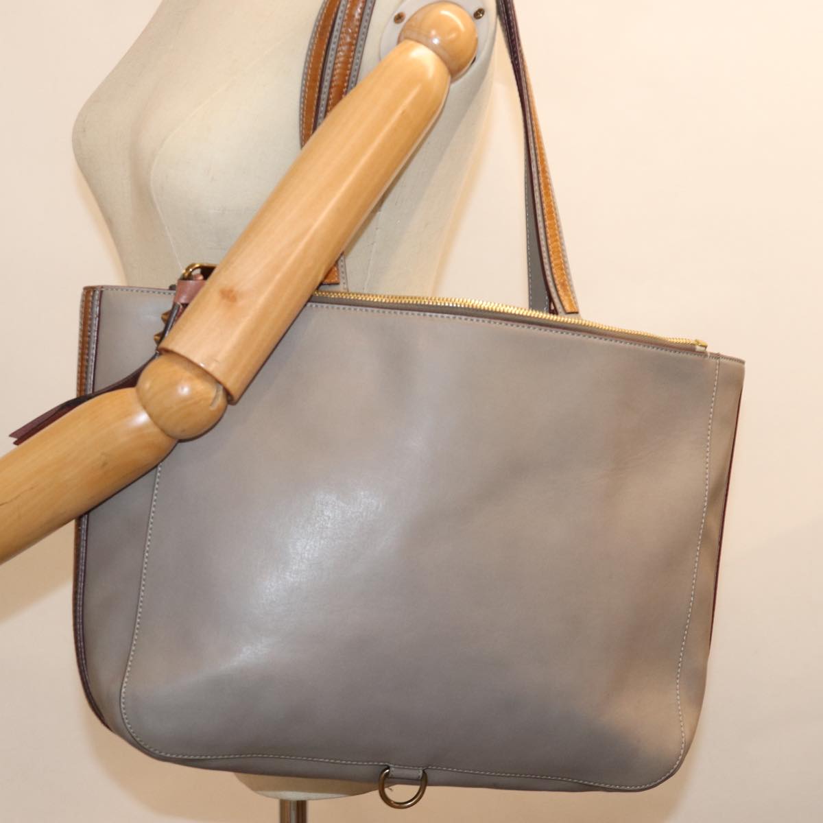 Chloe Tote Bag Leather Gray Auth bs14790