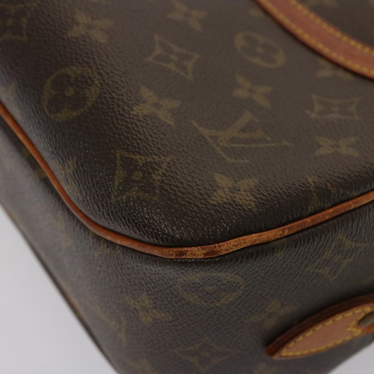 LOUIS VUITTON Monogram Blois Shoulder Bag M51221 LV Auth bs14814