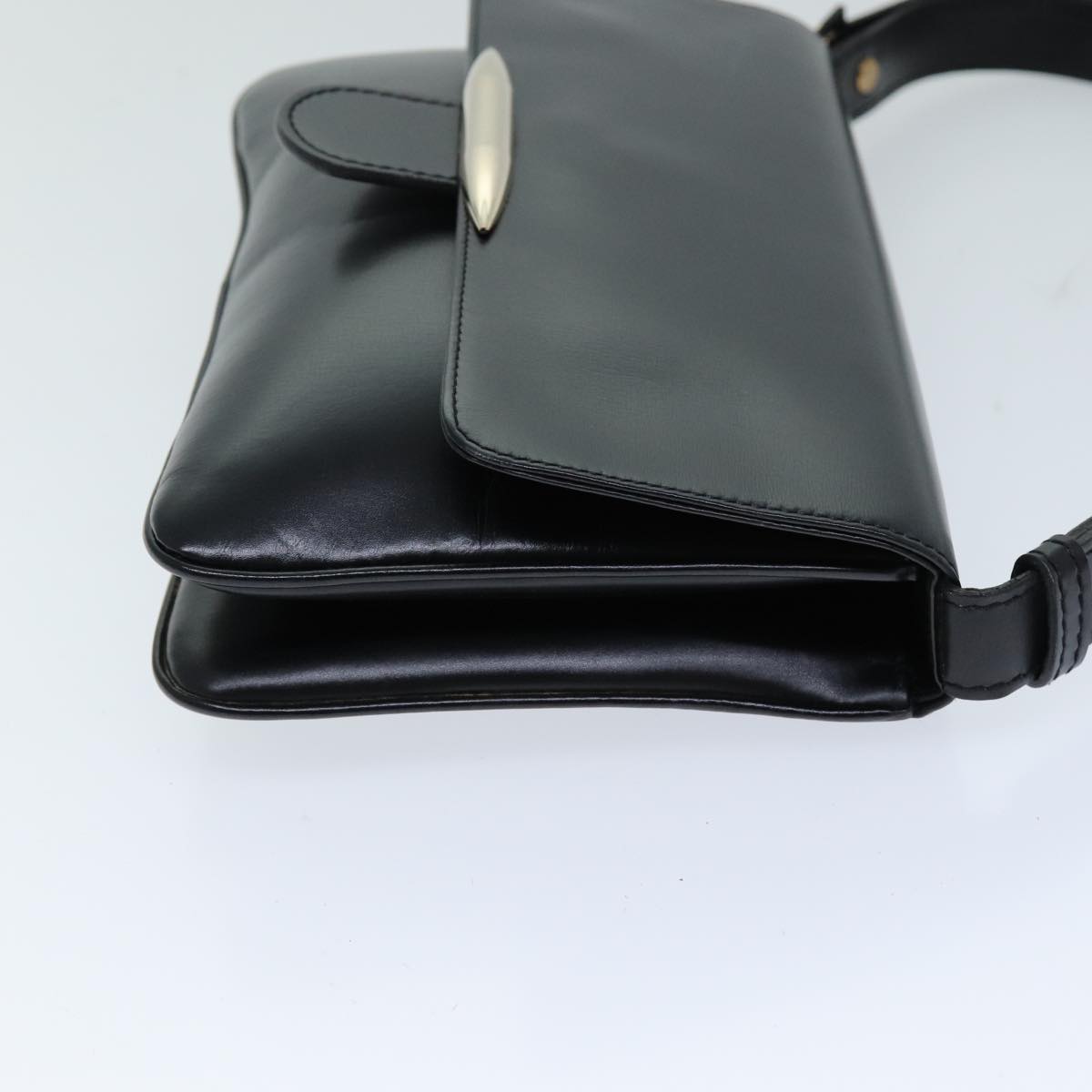 LOEWE Shoulder Bag Leather Black Auth bs14851