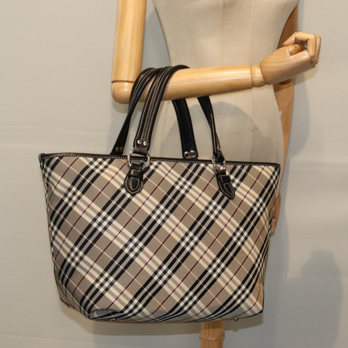 BURBERRY Nova Check Blue Label Tote Bag Canvas Beige Black Auth bs14934