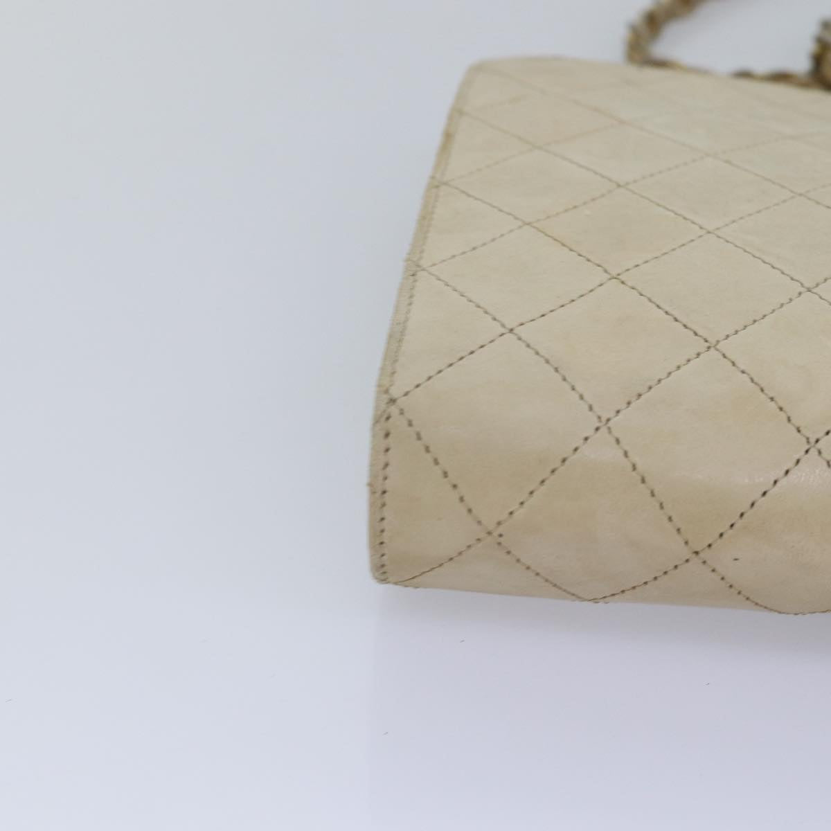 CHANEL Matelasse Chain Shoulder Bag Lamb Skin Beige CC Auth bs14983