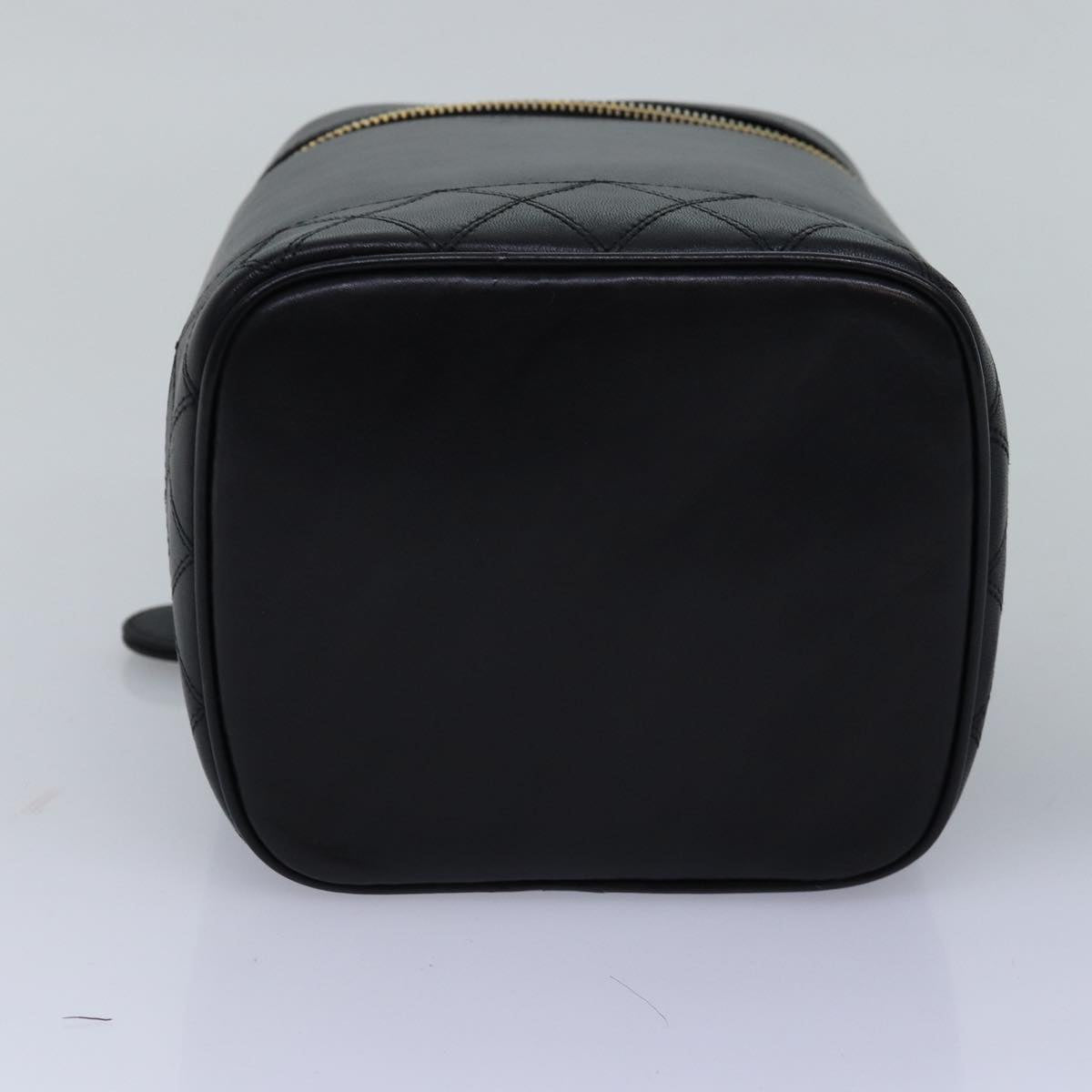 CHANEL Bicolole Vanity Cosmetic Pouch Leather Black CC Auth bs14989