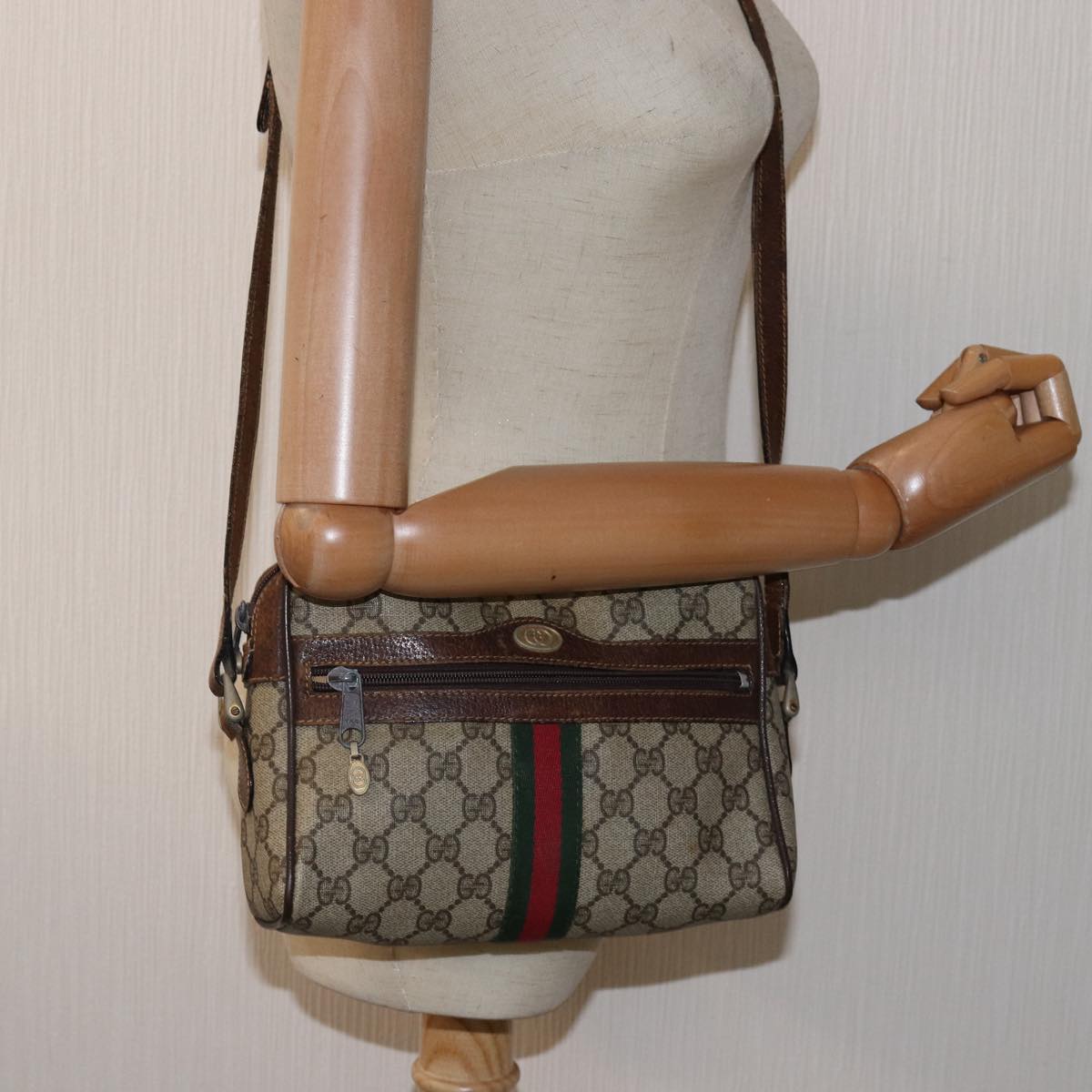 GUCCI GG Supreme Web Sherry Line Shoulder Bag PVC Beige 001 3654 5 Auth bs15002