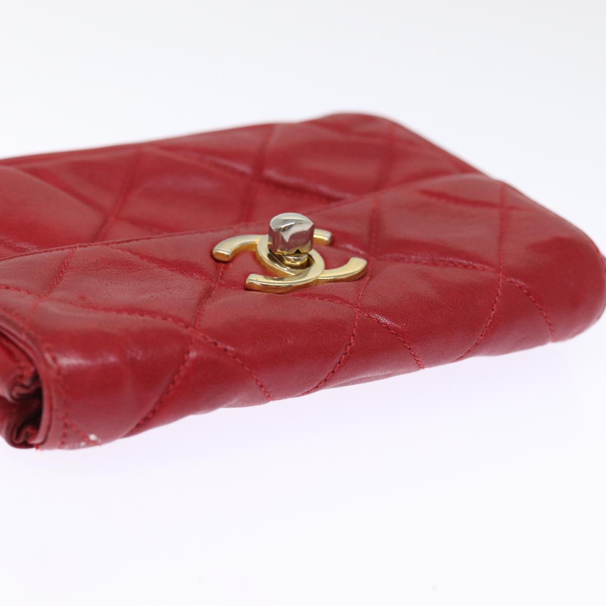 CHANEL Matelasse Waist bag Lamb Skin Red CC Auth bs15006