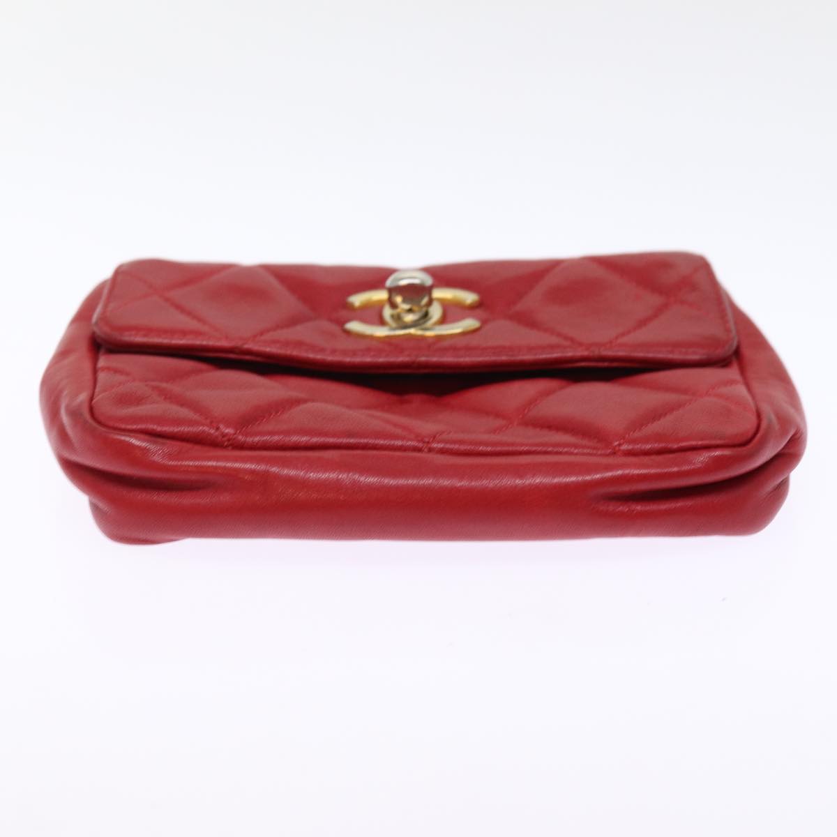 CHANEL Matelasse Waist bag Lamb Skin Red CC Auth bs15006