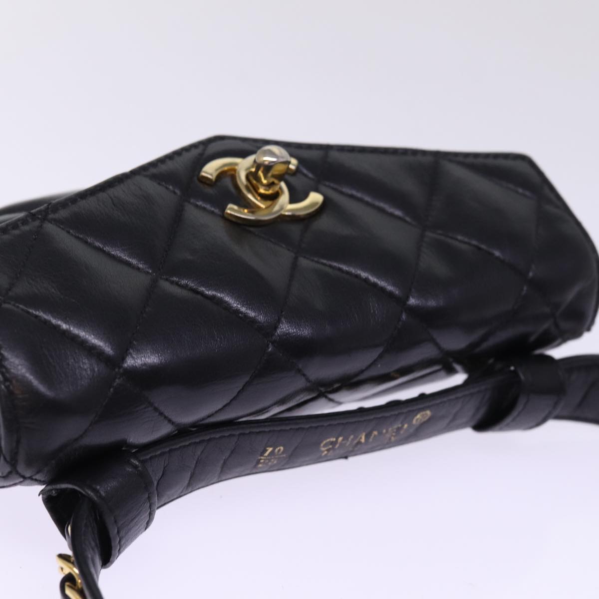 CHANEL Matelasse Waist bag Lamb Skin Black CC Auth bs15009