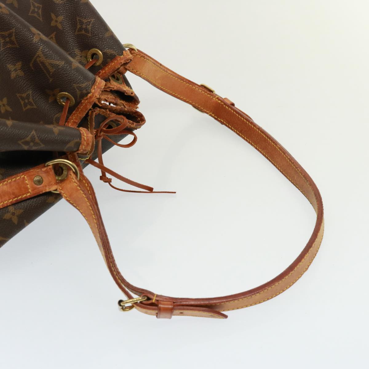 LOUIS VUITTON Monogram Noe Shoulder Bag M42224 LV Auth bs15072