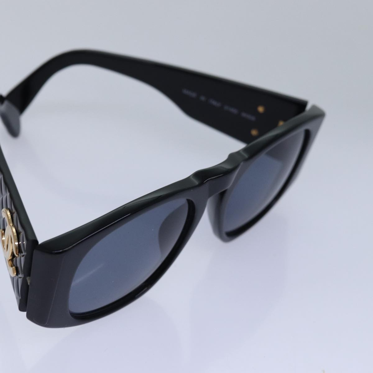 CHANEL Sunglasses plastic Black CC Auth bs15082