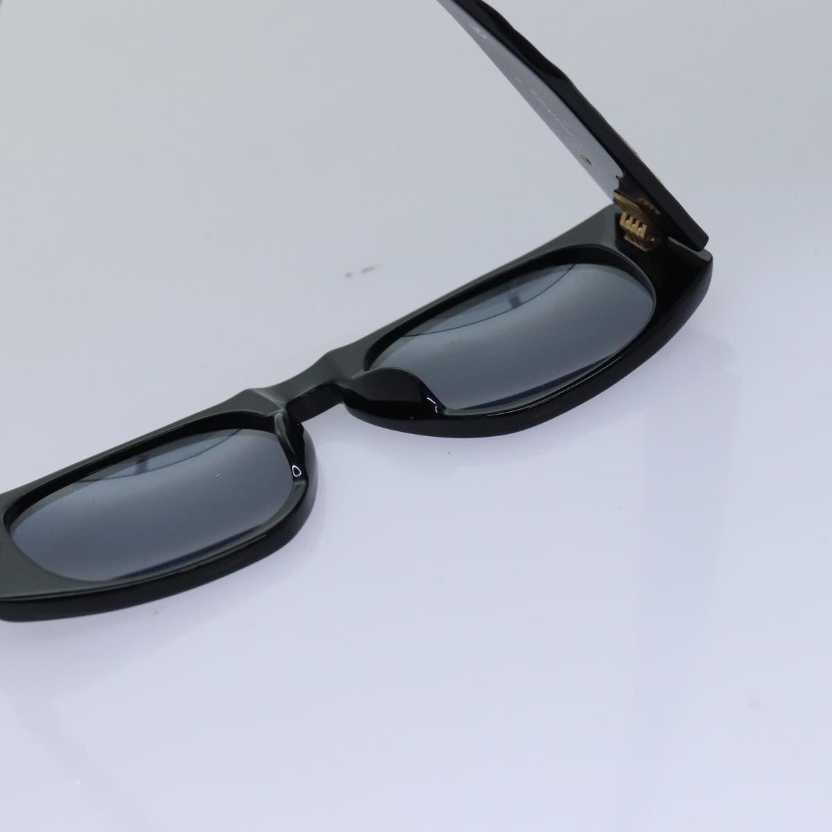 CHANEL Sunglasses plastic Black CC Auth bs15082