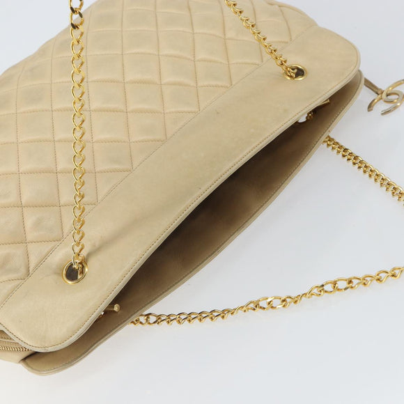 CHANEL Matelasse Chain Shoulder Bag Lamb Skin Beige CC Auth bs15118