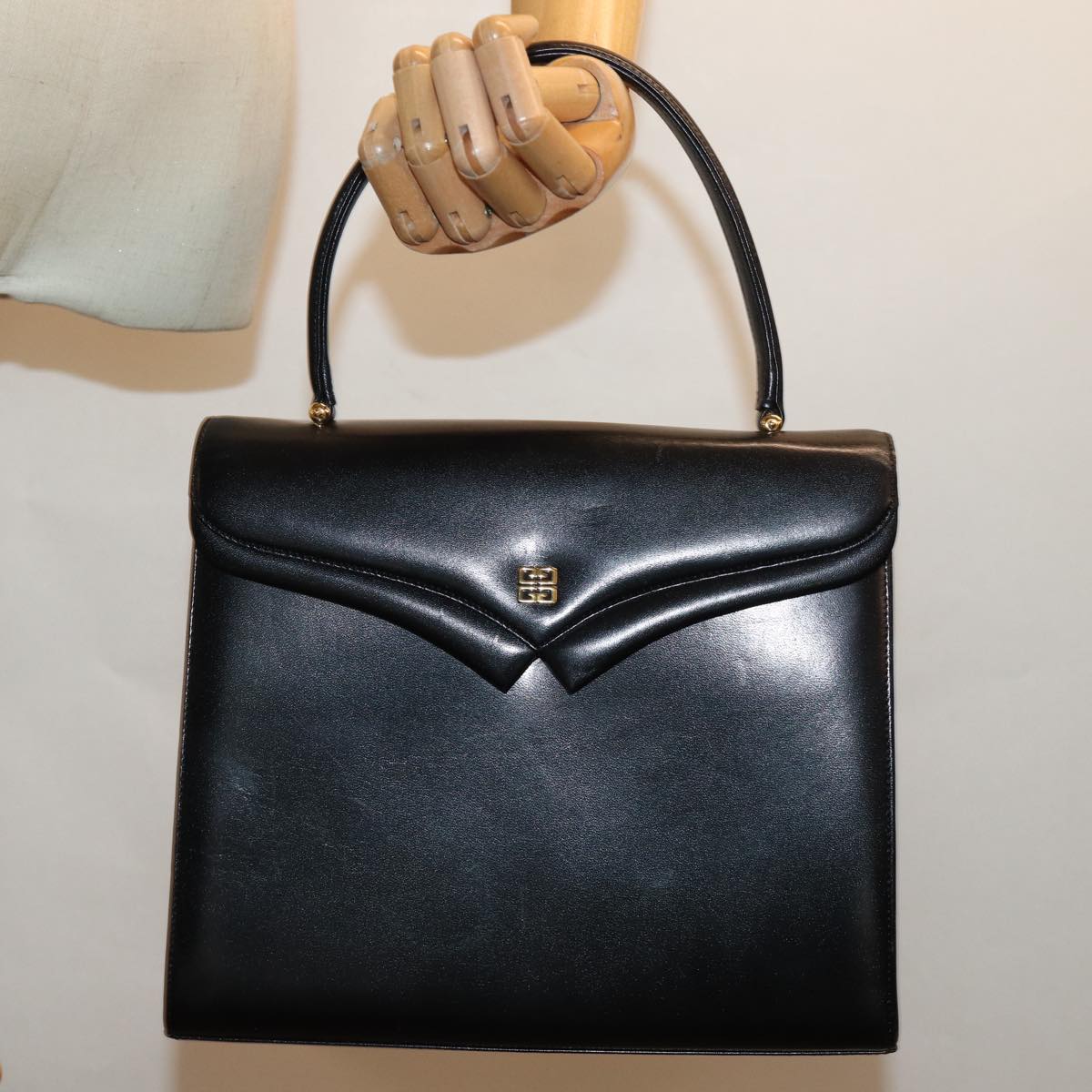 GIVENCHY Hand Bag Leather Black Auth bs15154