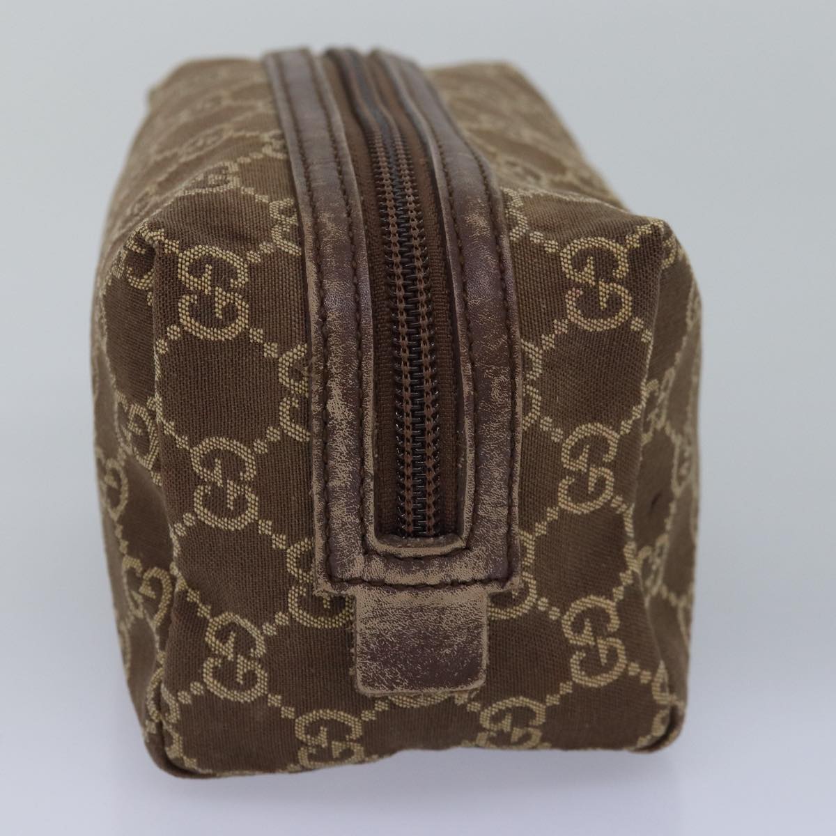 GUCCI GG Canvas Pouch Brown 039 1117 Auth bs15211