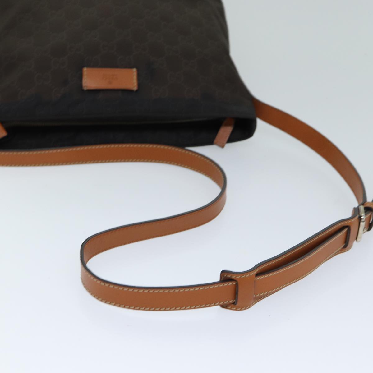 GUCCI GG Canvas Shoulder Bag Brown 314529 Auth bs15251