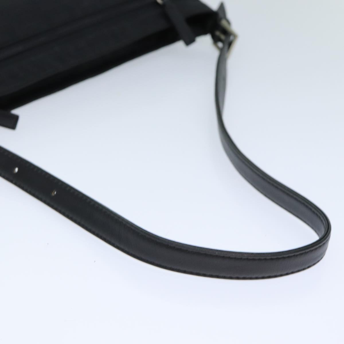 GIVENCHY Shoulder Bag Nylon Black Auth bs15277