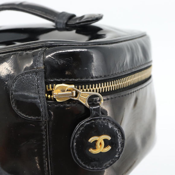 CHANEL Vanity Cosmetic Pouch Patent leather Black CC Auth bs15339