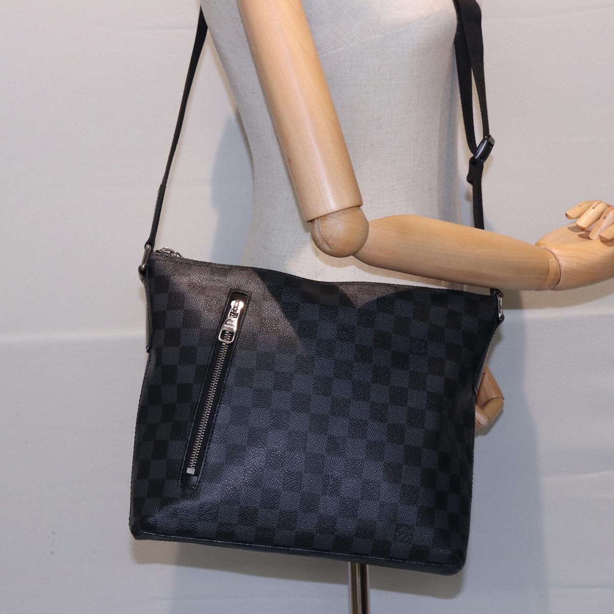 LOUIS VUITTON Damier Graphite Mick MM Shoulder Bag N41106 LV Auth bs15349