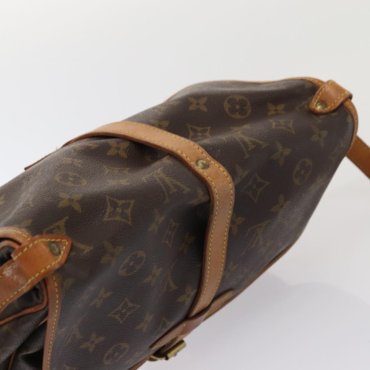 LOUIS VUITTON Monogram Saumur 30 Shoulder Bag M42256 LV Auth bs15389